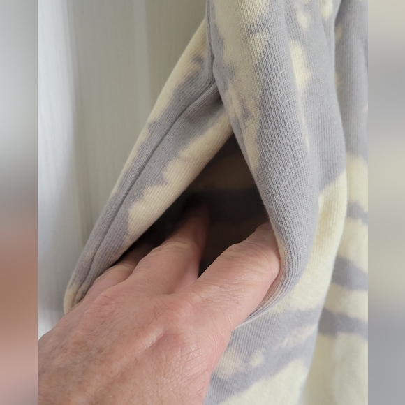 Les Tien 100% cotton tie dye yellow & gray joggers. 2 sizes available.NWT RV$233 - Picture 5 of 15